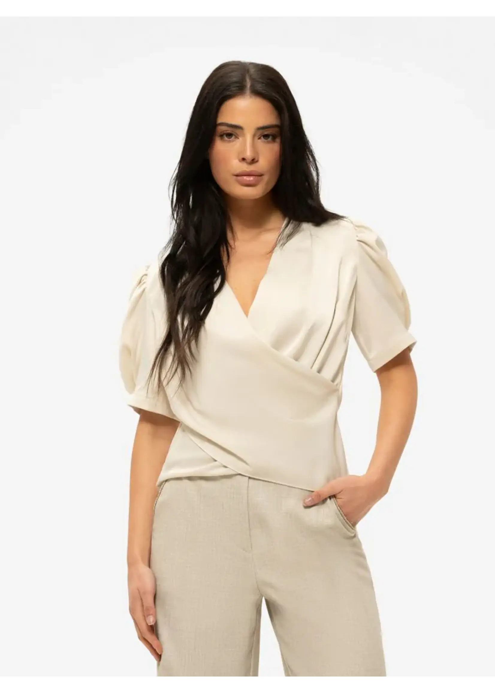 NIKKIE NIKKIE - Kansis Blouse - Verschillende kleuren verkrijgbaar