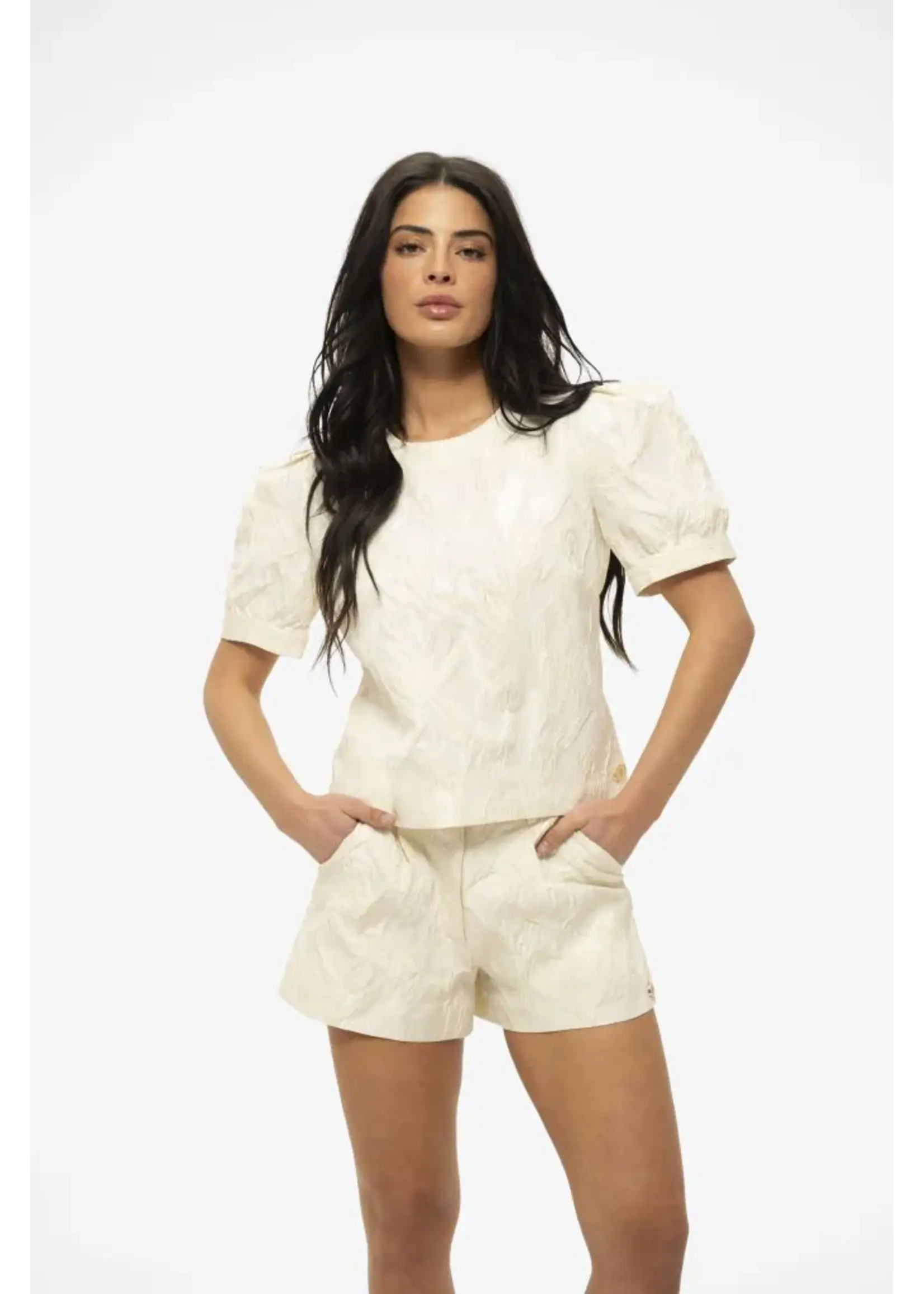 NIKKIE NIKKIE - Pamona Short - Cream