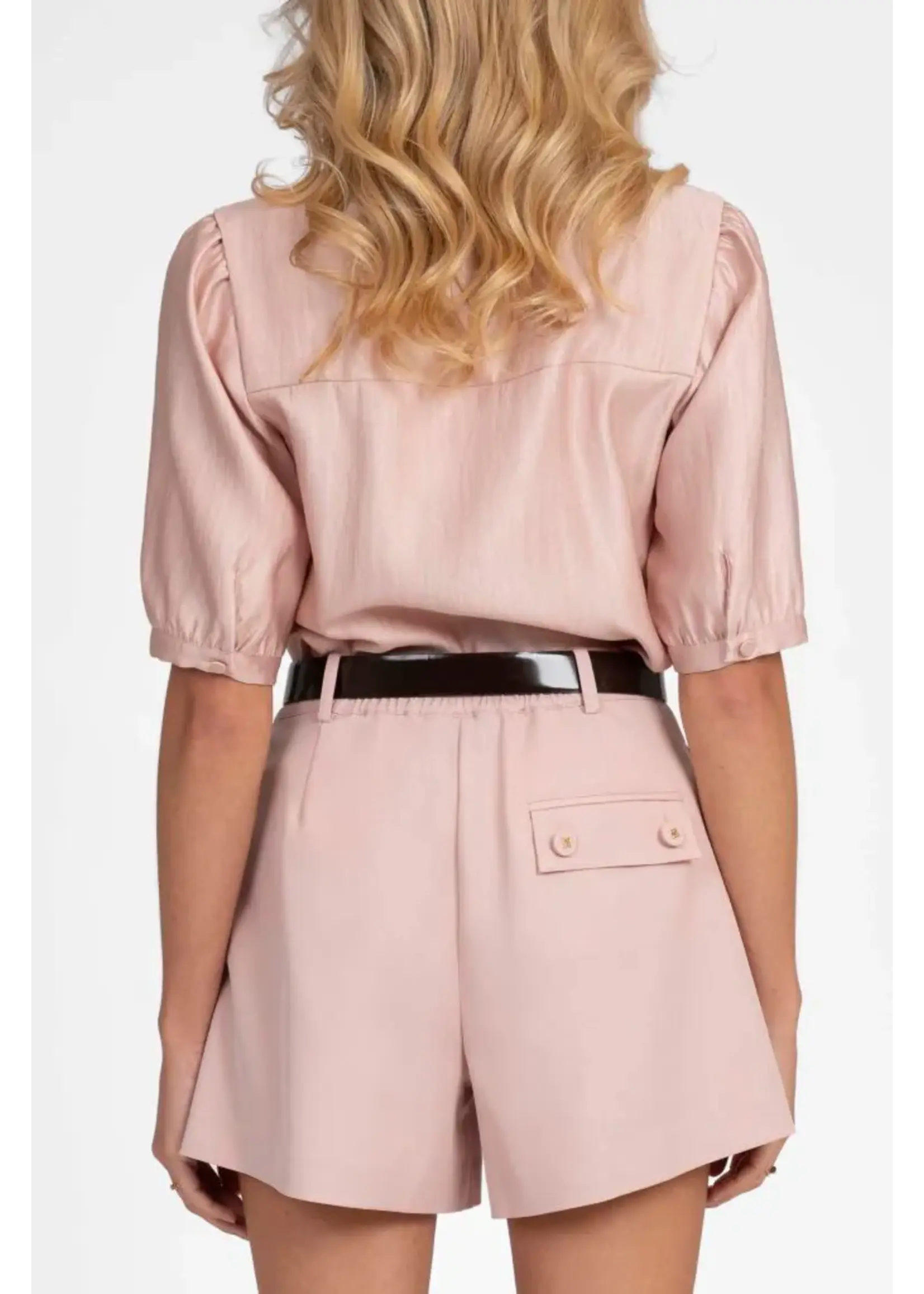 NIKKIE NIKKIE - Reims Short - Peach Skin