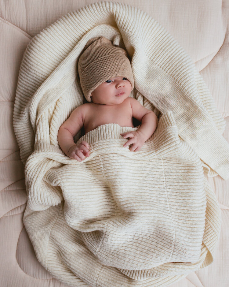 Hvid Hvid - Beanie Fonzie (Sand)