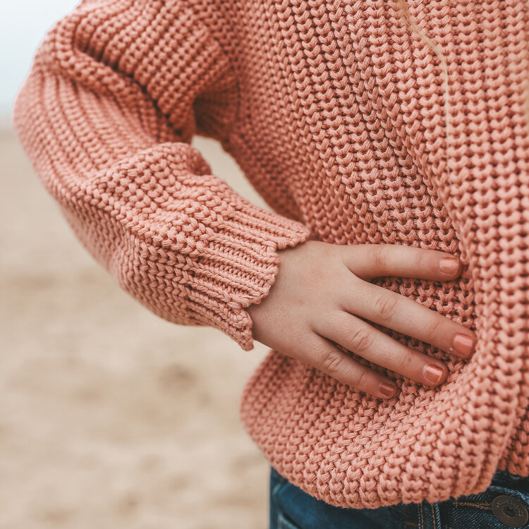 Your Wishes YW- Knit | Chunky Scallop Sweater Rose