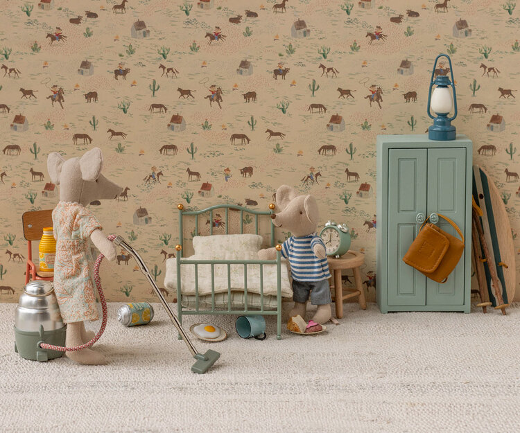 Maileg 11-5139-00 Vintage single bed, Mouse - Mint