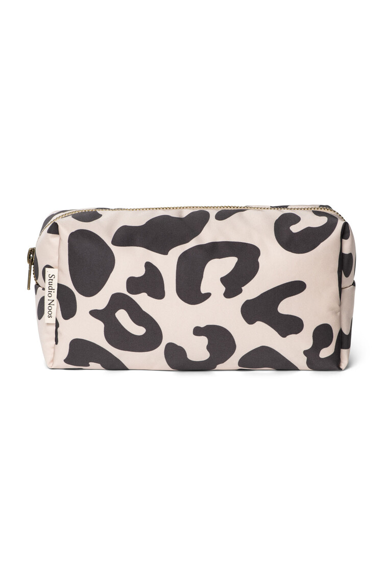 Studio Noos Puffy Pouch-Holy Cow