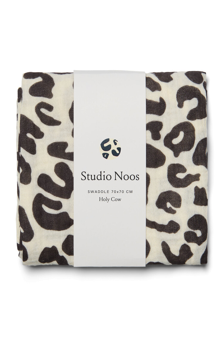 Studio Noos Swaddle  Medium Holy Cow