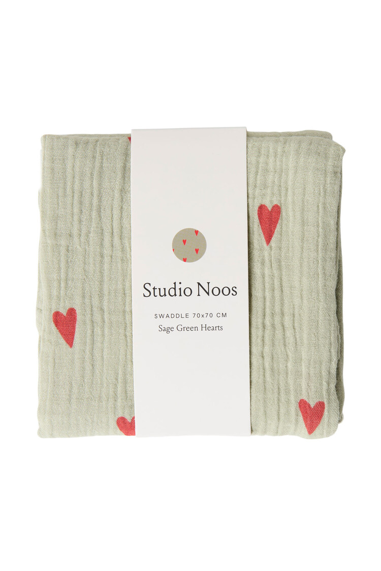 Studio Noos Swaddle Print Medium Green Hearts