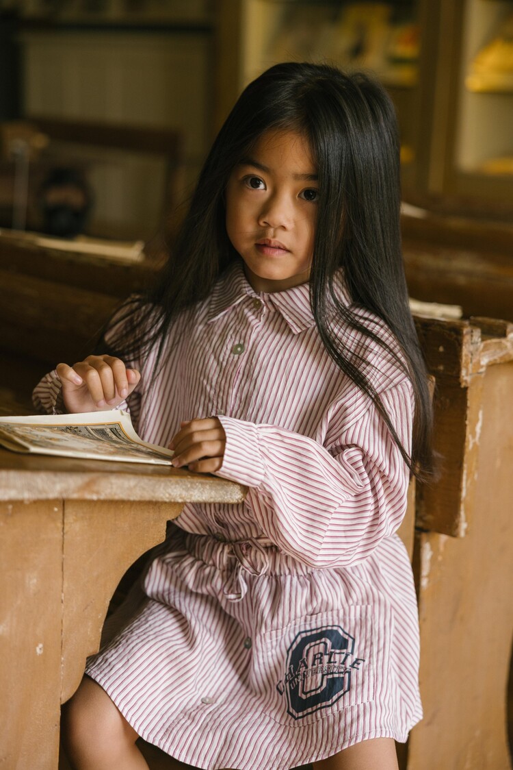 Charlie Petite Gaby Blouse -White/Red Stripes