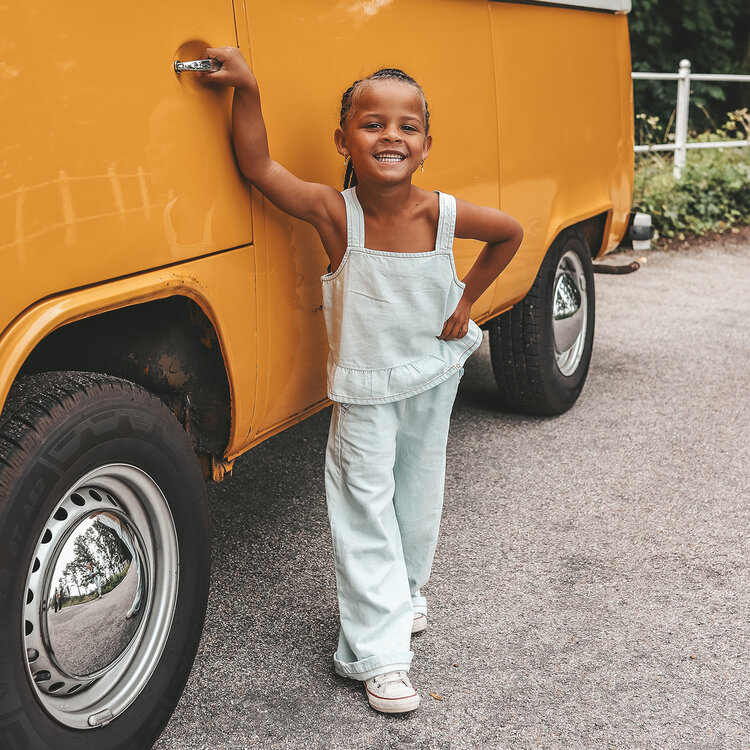 Your Wishes Chambray | Ruffle Pants