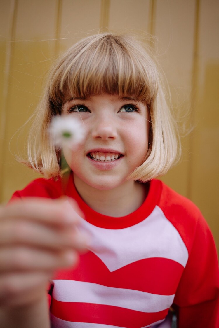 Call me Frankie STRIPED HEART CROPPED T-SHIRT