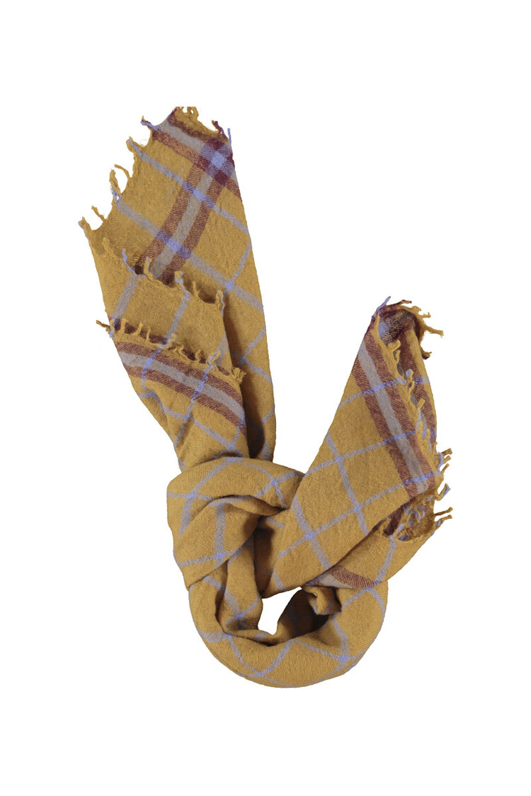 Piupiuchick Scarf | Camel checkered