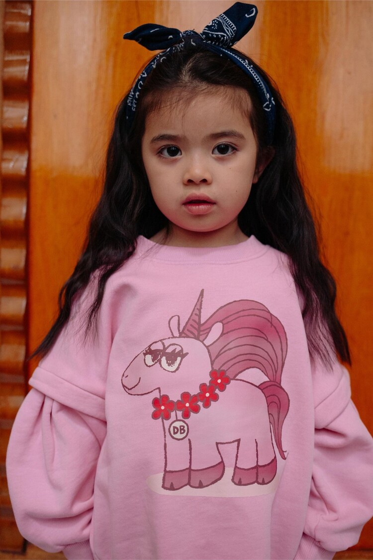 Daily Brat SASSY UNICORN SWEATER PINK