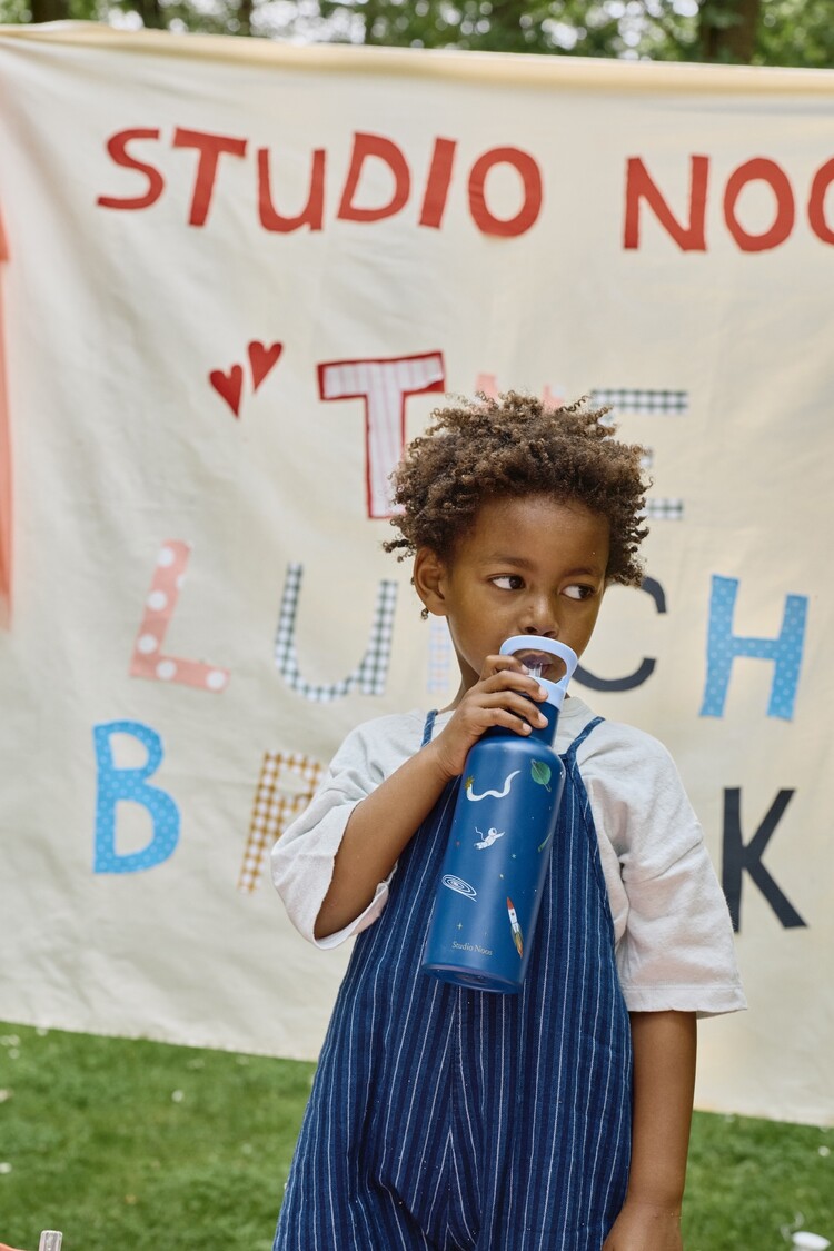 Studio Noos Medium  Drink bottle - Space