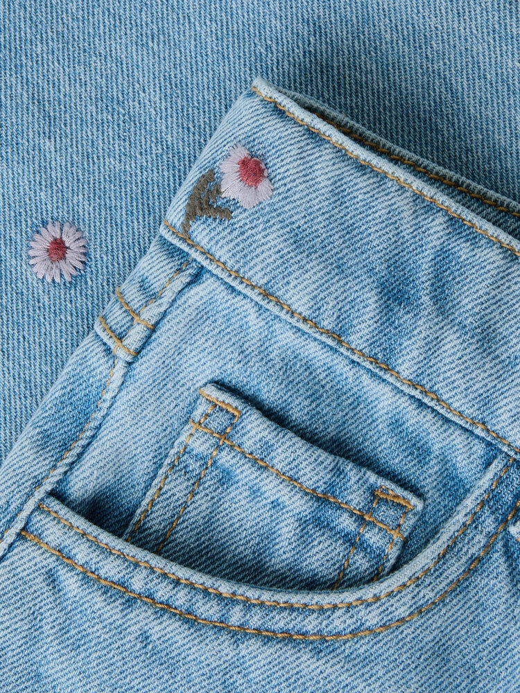 Name it NMFROSE WIDE EMB JEANS  - Flower