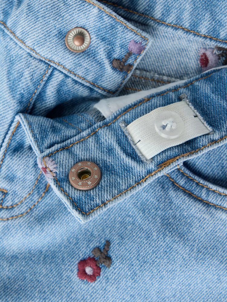 Name it NMFROSE WIDE EMB JEANS  - Flower