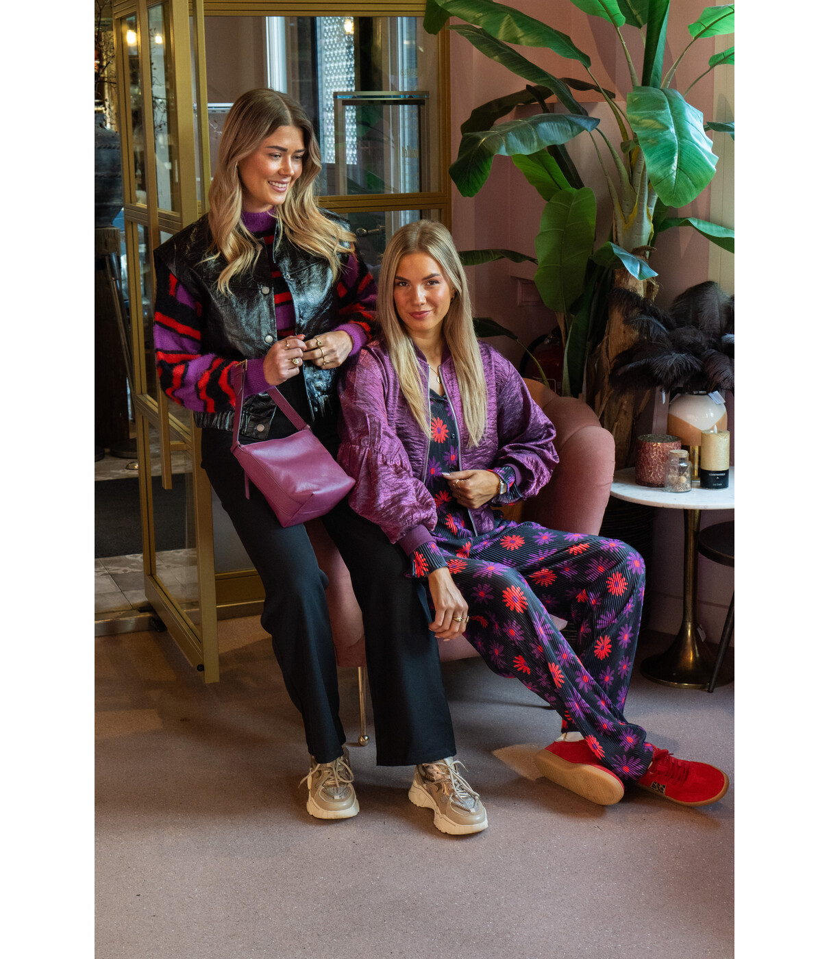 Fluresk Fluresk Melanie pants | black/grape purple