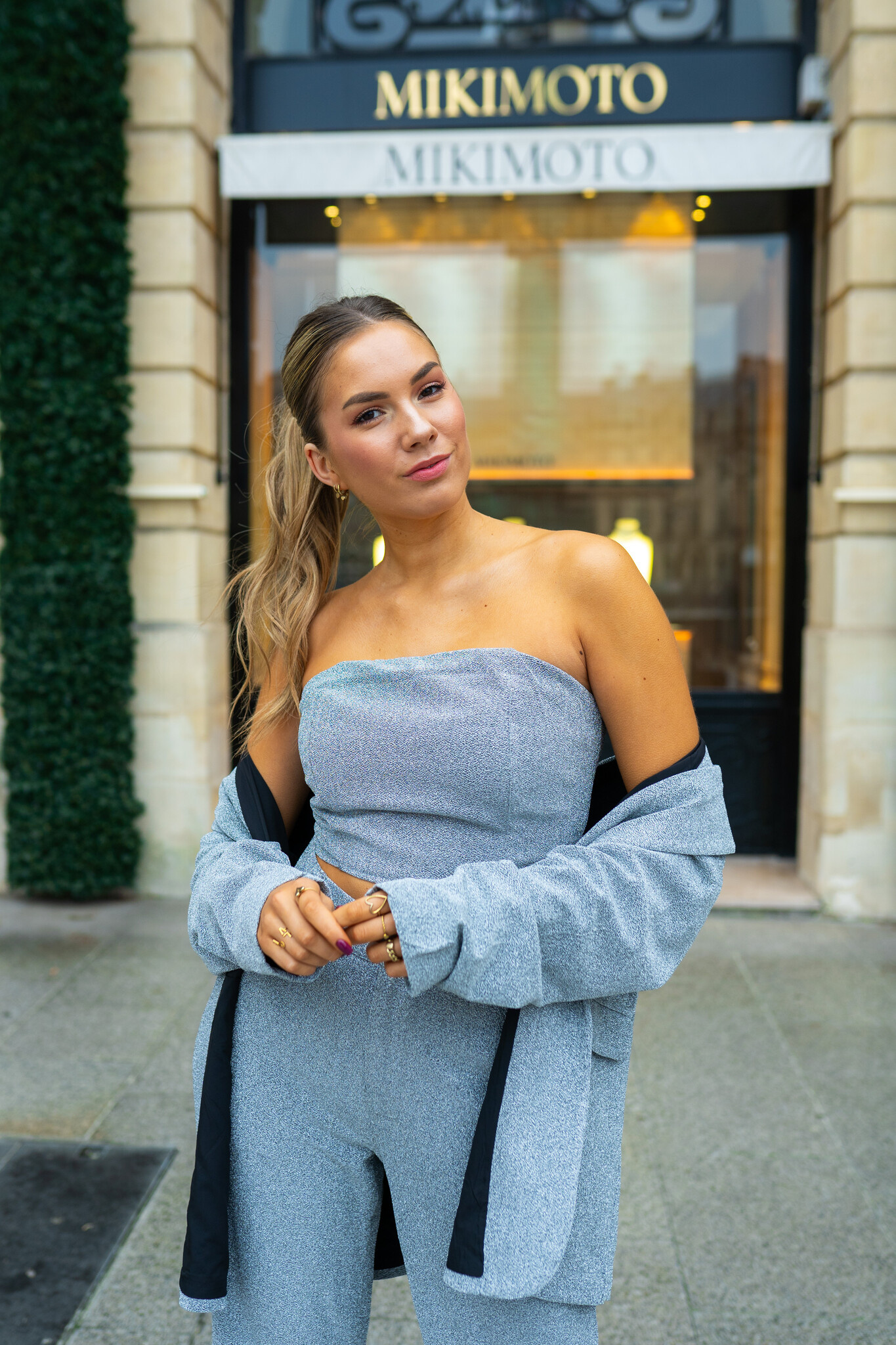 Studio Amaya party drop zilveren look