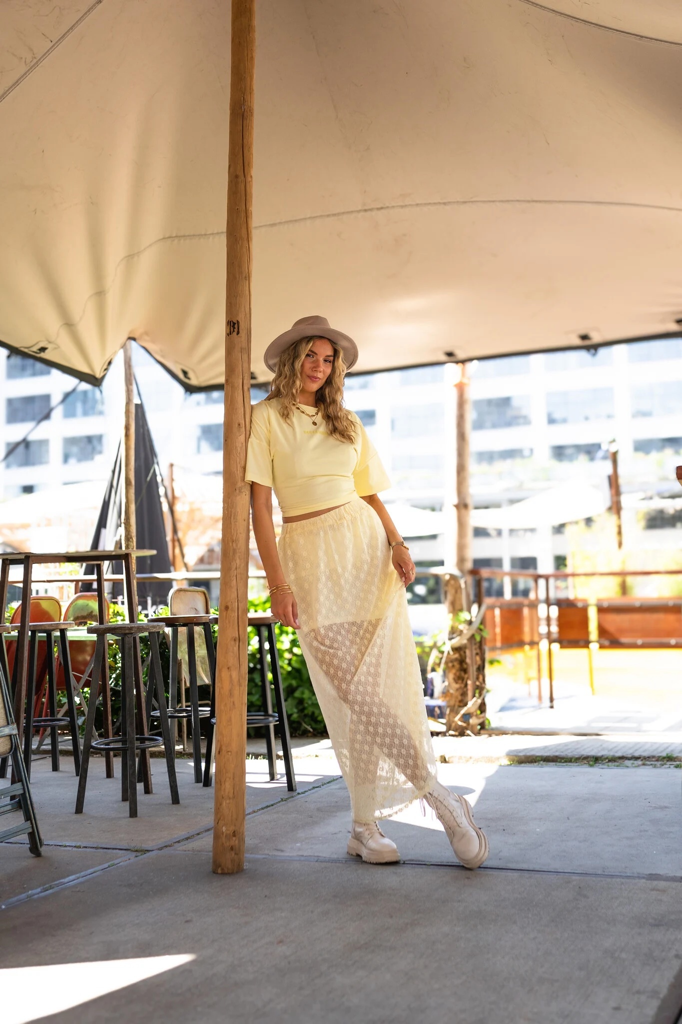 Maxi rok festival outfit warm weer