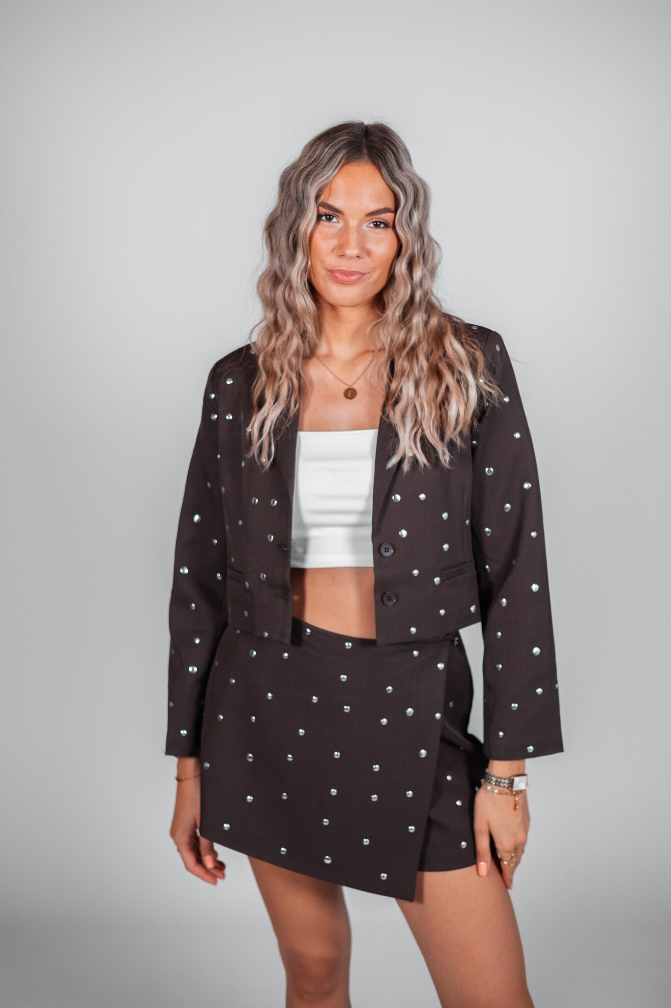 Bruine set met steentjes