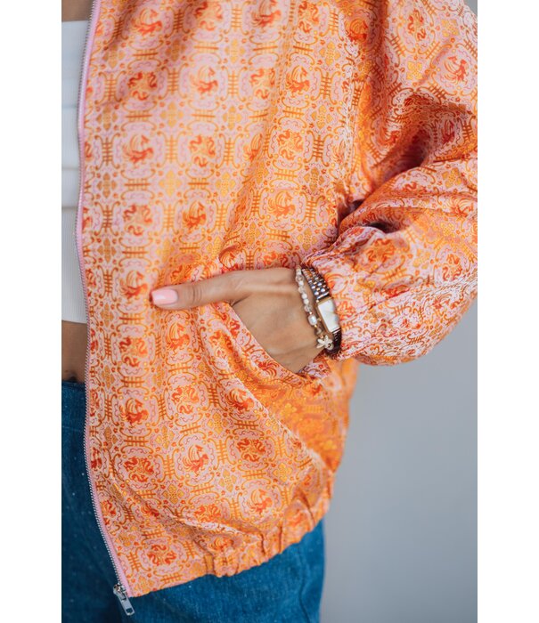 Studio Amaya Studio Amaya Alice bomber | multi print