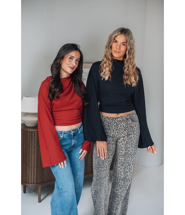 Gina Tricot Gina Tricot drapy top | pomegranate