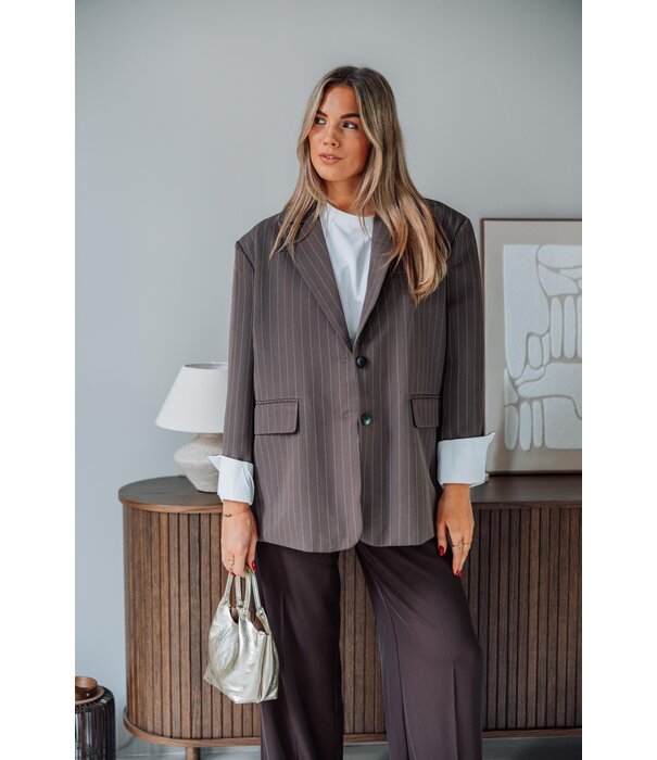 La Rebelle Blazer gestreept bruin | Juna