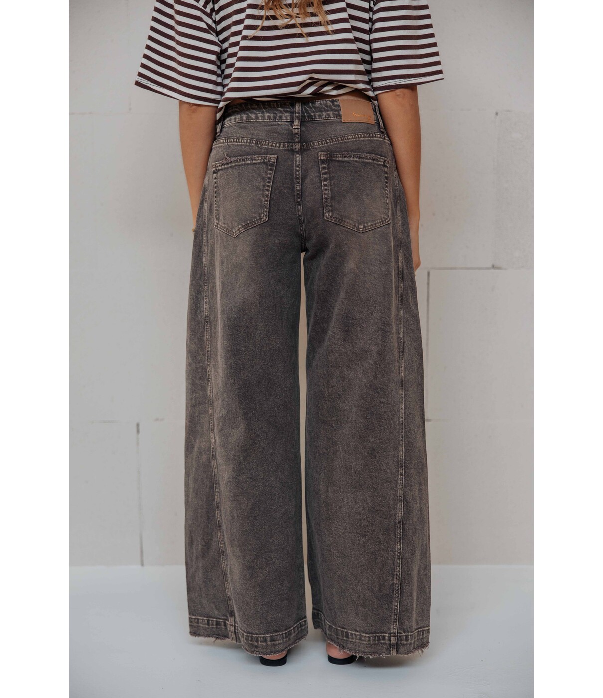 Jeans wide leg grijs | Belle