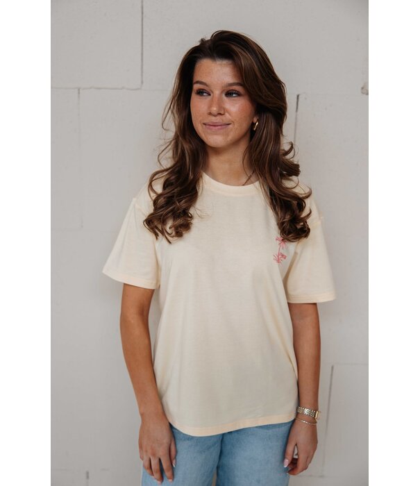 Fluresk Fluresk Yusmila t-shirt | geel