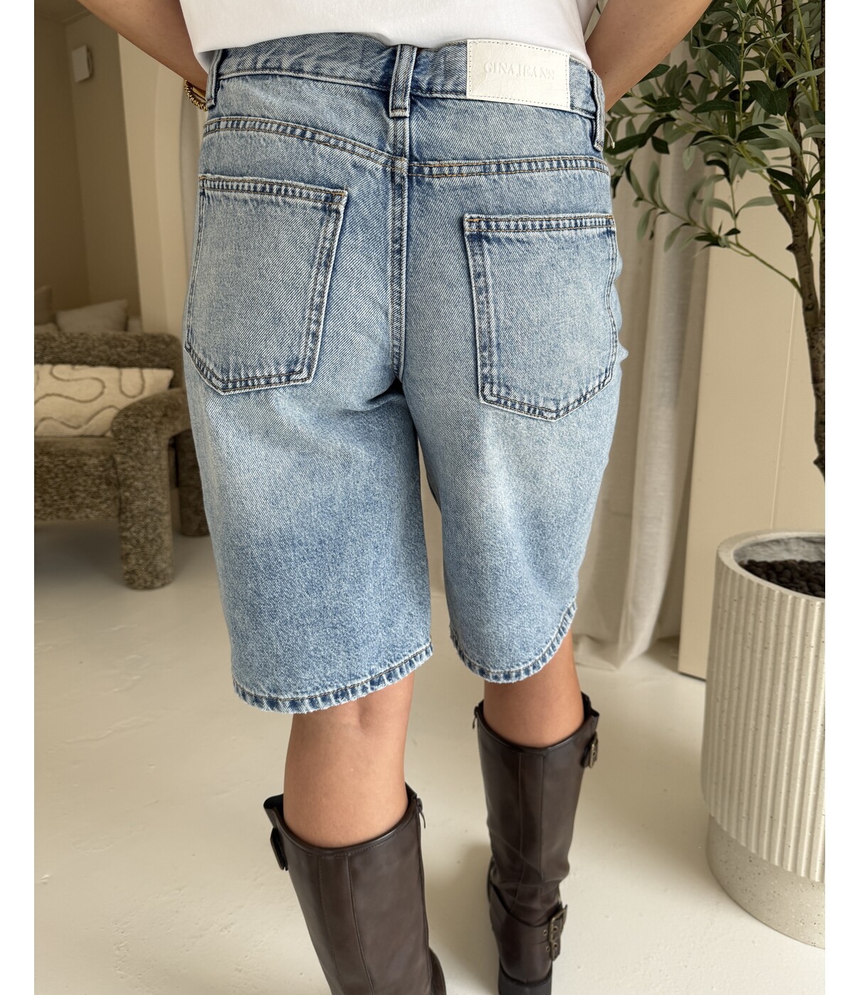 Gina Tricot Gina Tricot Baggy babe denim shorts | blauw