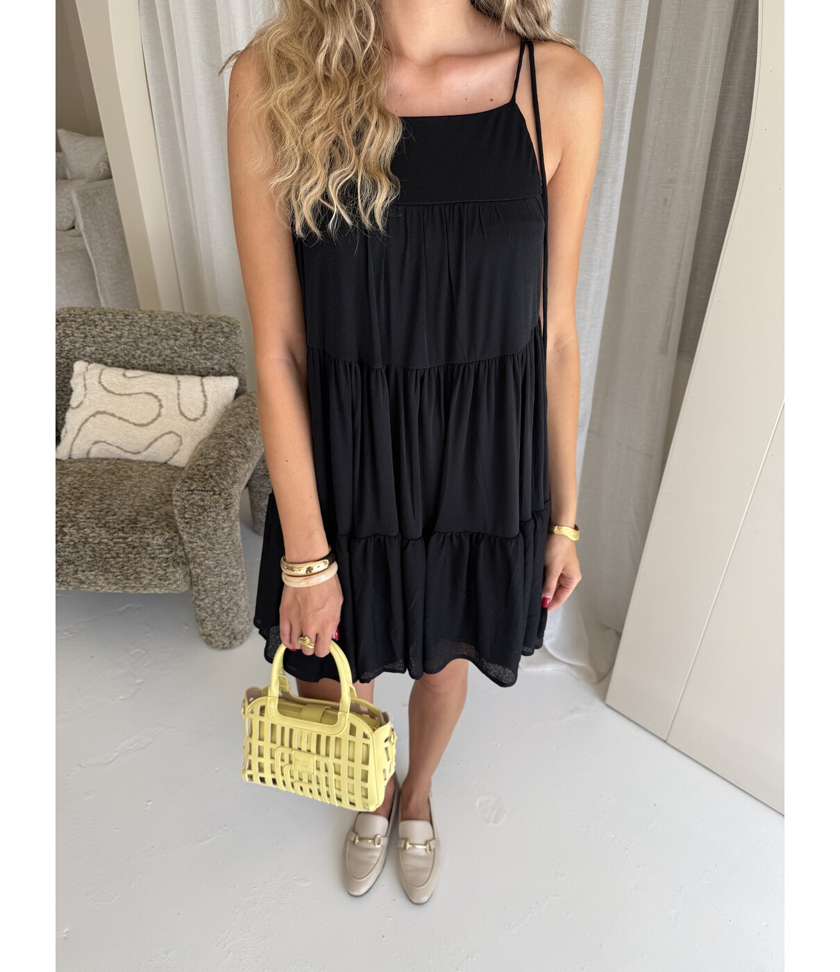 Gina Tricot Gina Tricot Flowy strap detail dress | zwart