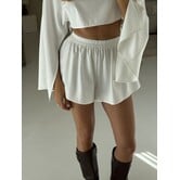 Short wit | Romee