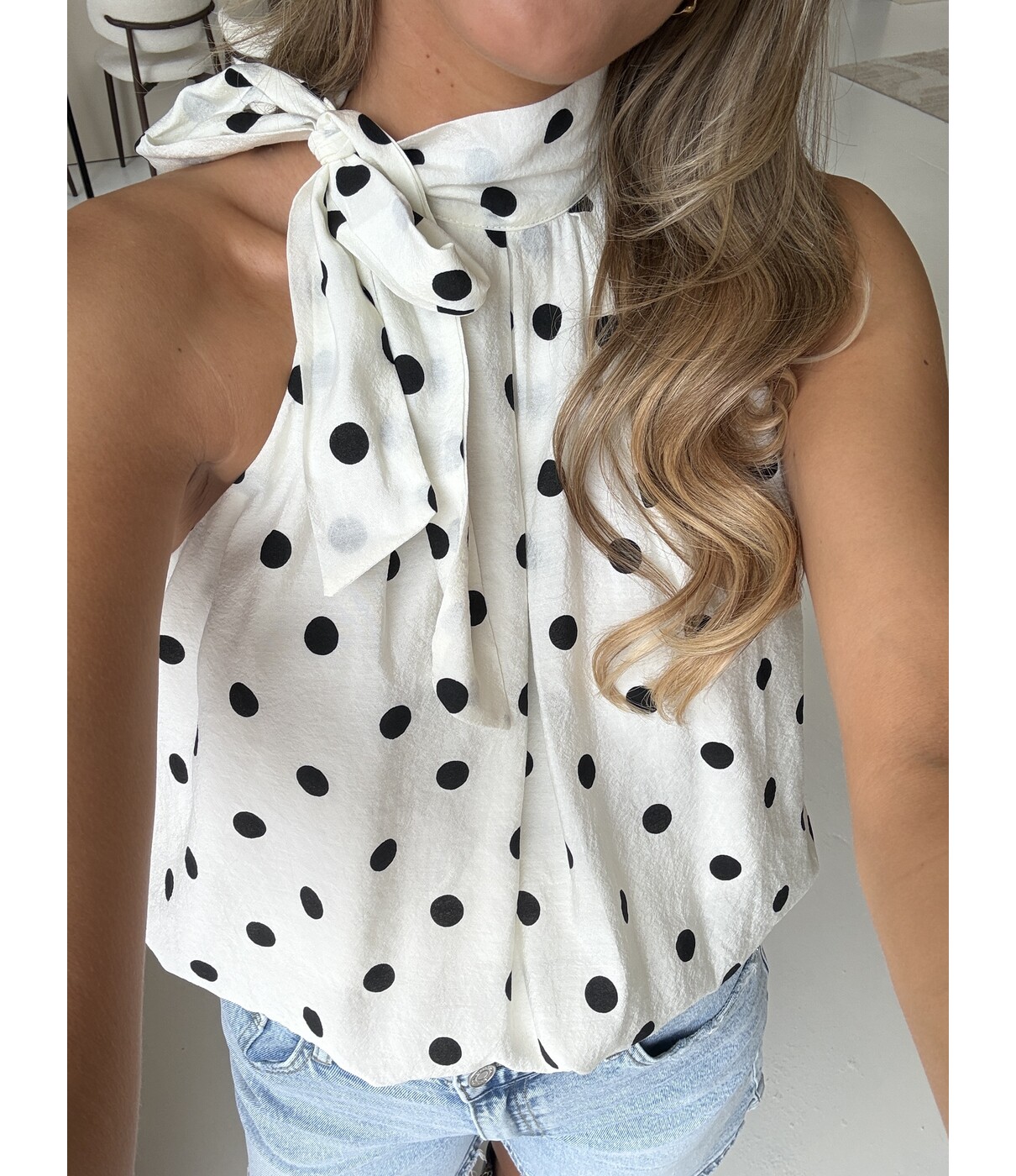 Top polkadot off white | Amy