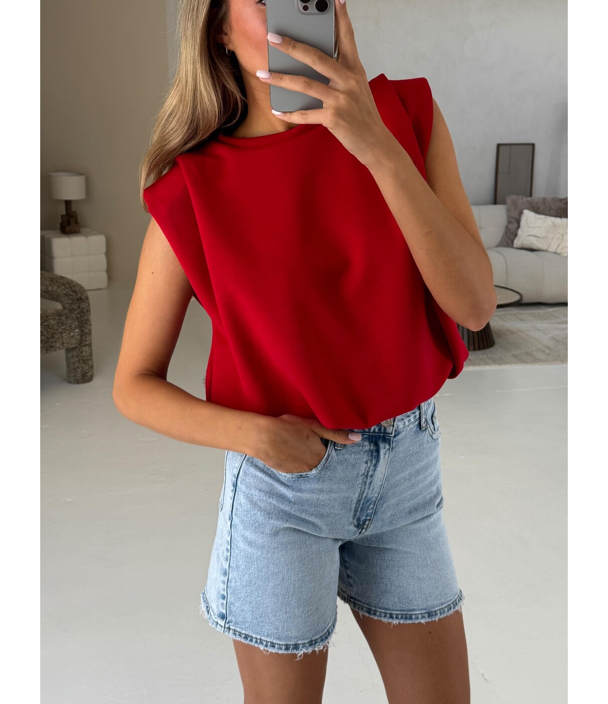 Top rood | Maaike