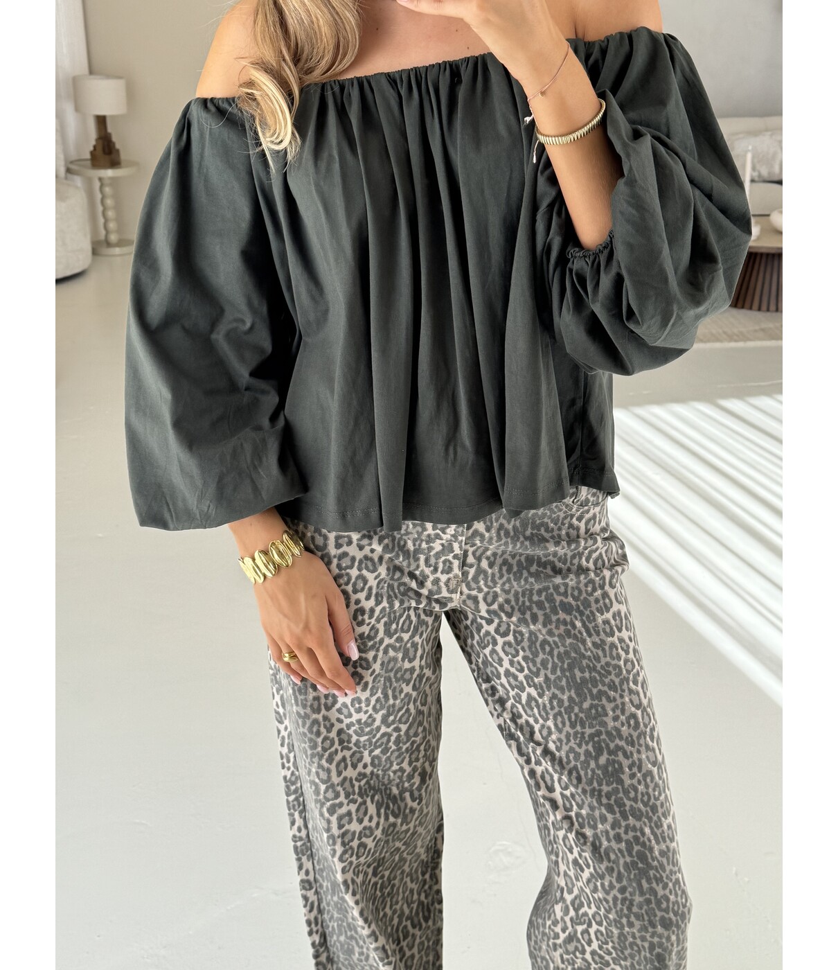 Top kaki | Emmy