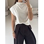 Top wit | Laura