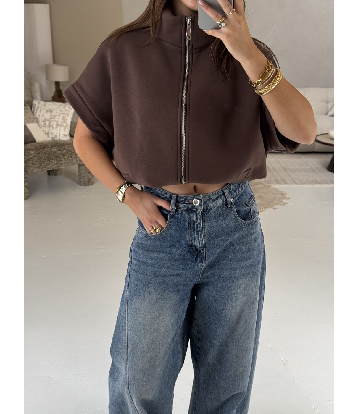 Zip top bruin | Daphne