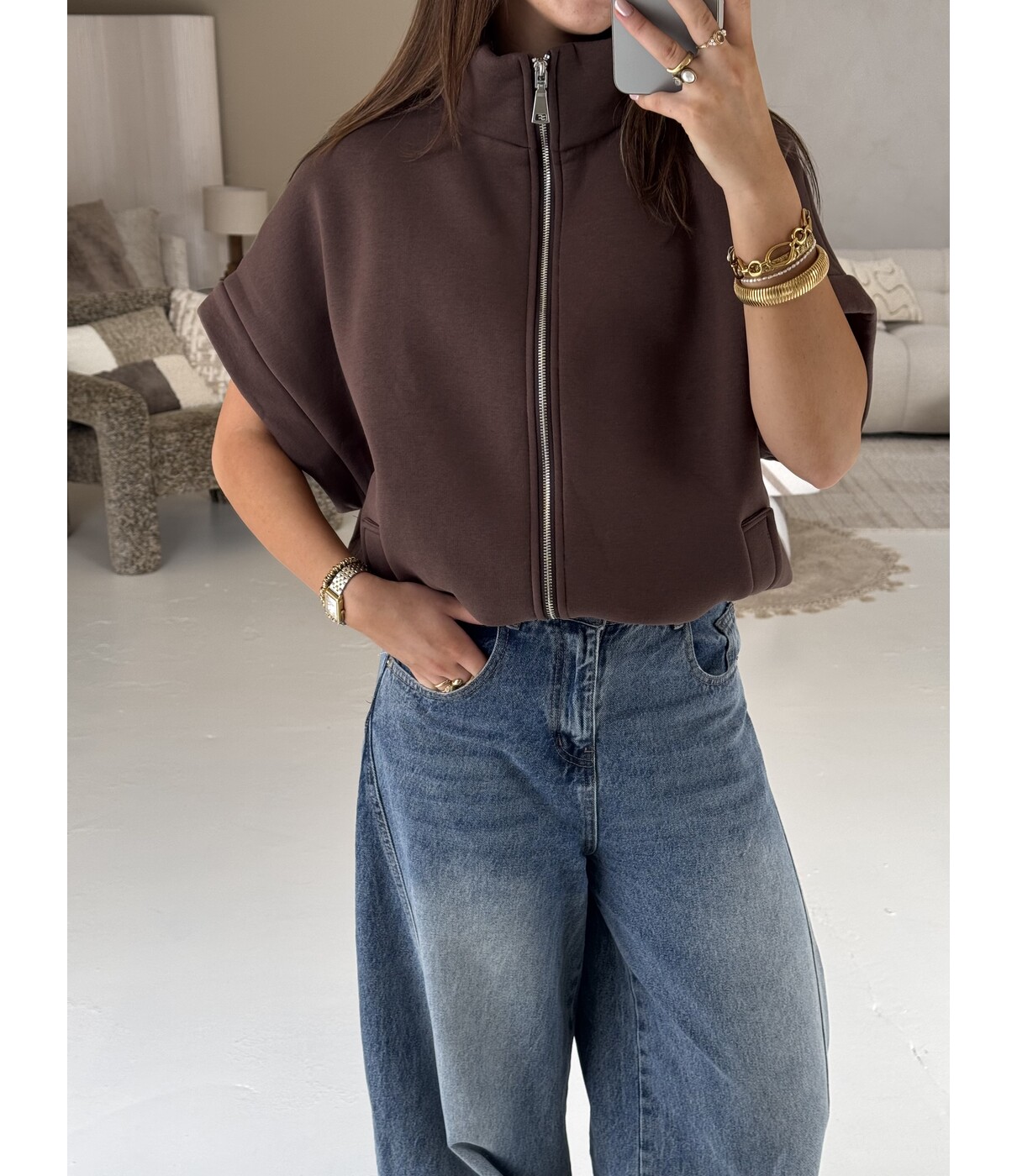 Zip top bruin | Daphne
