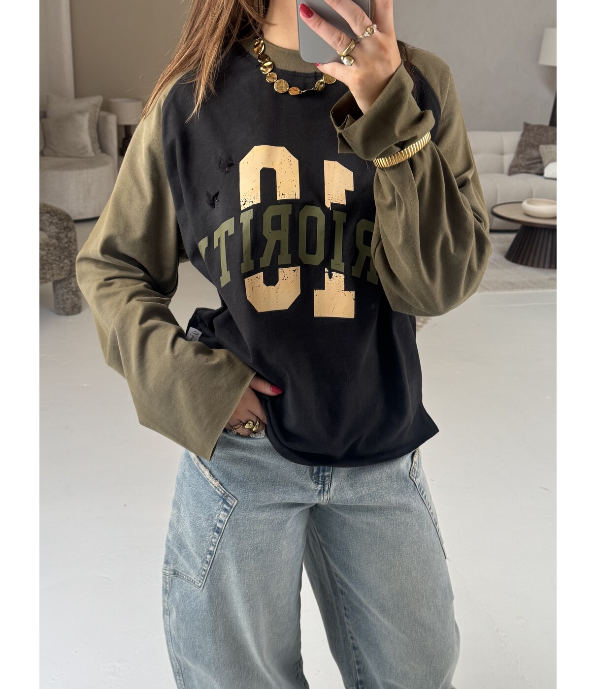 Priority distressed longsleeve | army