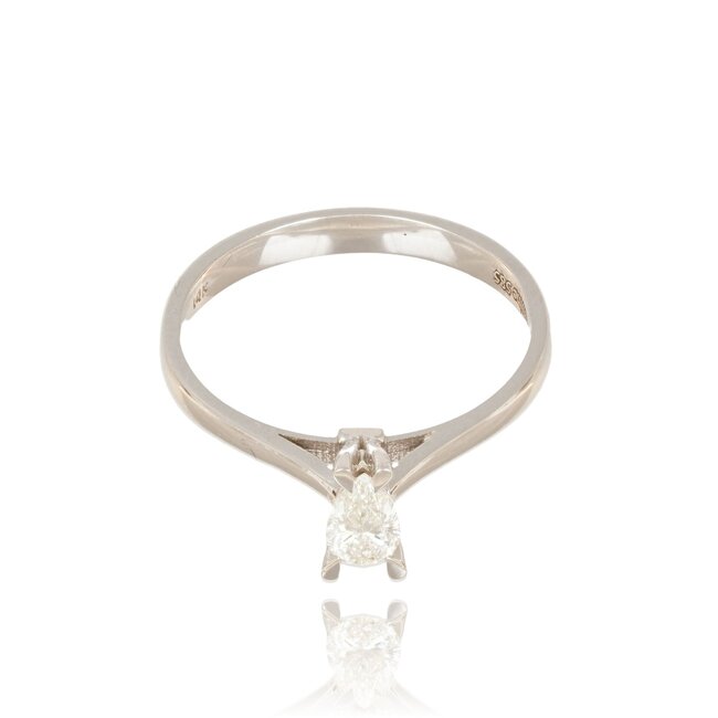 Elegante witgouden solitair ring met briljantgeslepen diamant