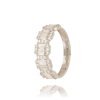 Witgouden Diamanten Ring 0.64 ct met Baguette Design