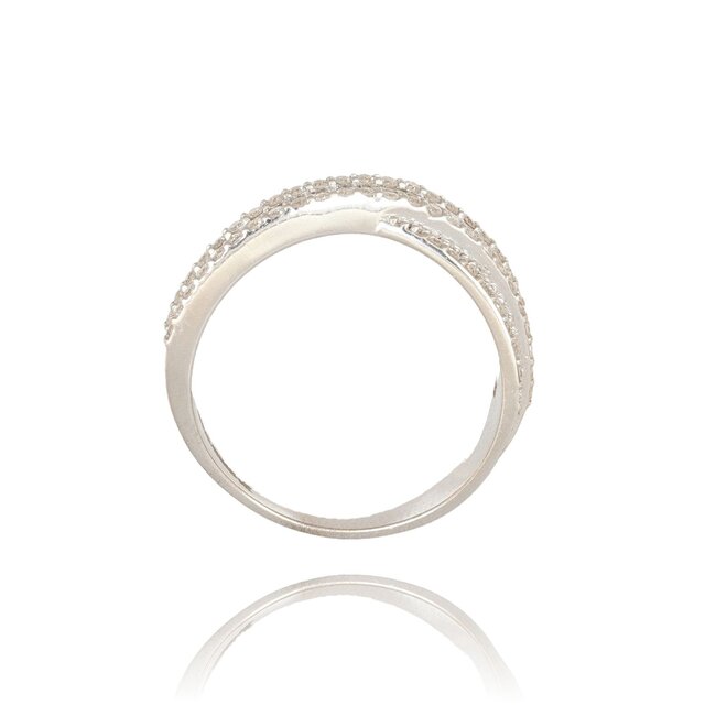 Luxe witgouden ring met 1.06 ct baguette en briljant diamanten