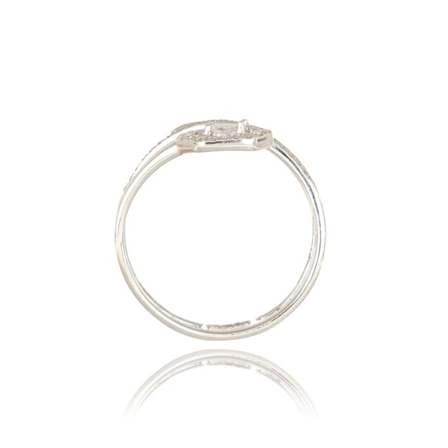 Unieke witgouden designring met 0.21 ct baguette diamanten