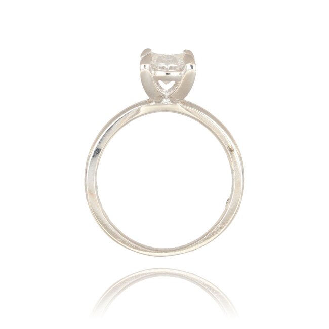Luxe ovale ring met 2.03 ct lab diamant in D/VS1 kwaliteit