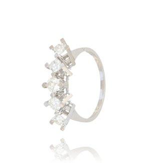 Ring met 5 Diamanten van 0.88 ct