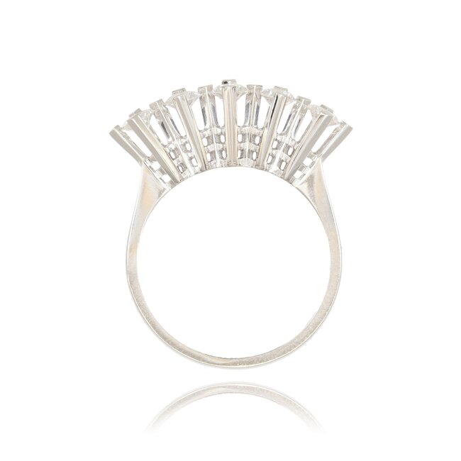 Witgouden ring met vijf diamanten, 0,70 ct
