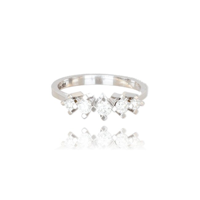 Witgouden ring met vijf diamanten, 0,36 ct