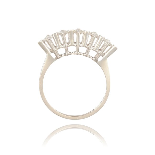 Elegante witgouden damesring met 0.50 ct natuurlijke diamanten in rijzetting
