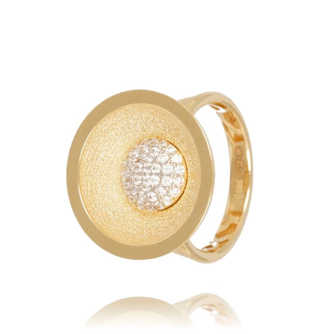 Gouden ring met ronde komvorm en zirkonia details