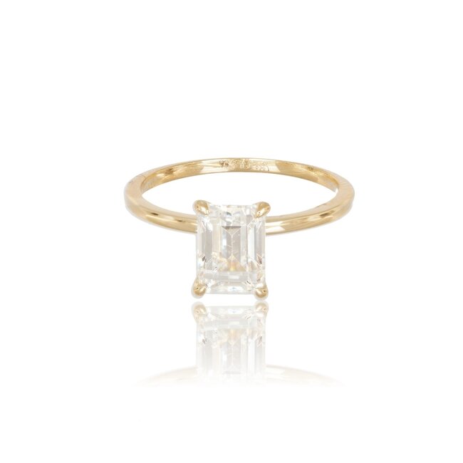 Elegante gouden solitair ring met emerald cut Swarovski-steen
