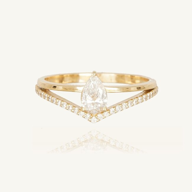 Diamanten ring met peer geslepen diamant