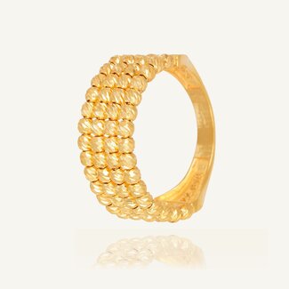 Gouden ring met dorika bolletjes