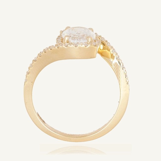 Luxe diamanten ring 1.51 karaat ovaal met 0.28 karaat halo en pavé diamanten